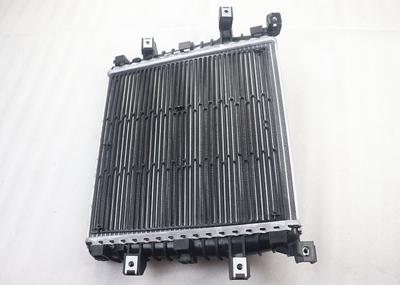 7L8121212A Grzejnik pasuje do Audi Q7 4L 3.0 2010-2015 Volkswagen Touareg 2004-2010