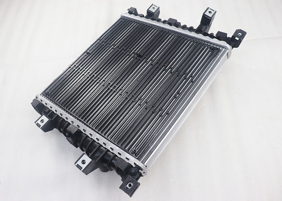 7L8121212A Grzejnik pasuje do Audi Q7 4L 3.0 2010-2015 Volkswagen Touareg 2004-2010