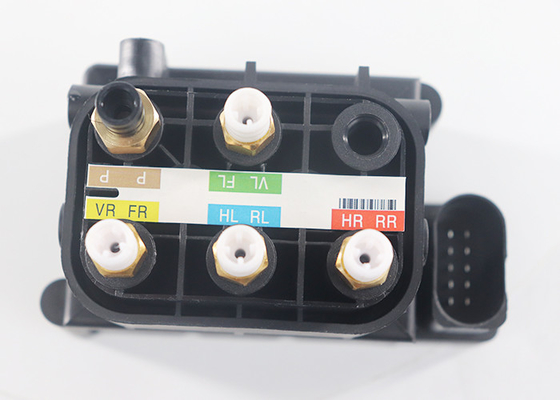 Blok zaworu magnetycznego pompy zawieszenia powietrza dla Mercedes Benz W205 W222 C217 A0993200058